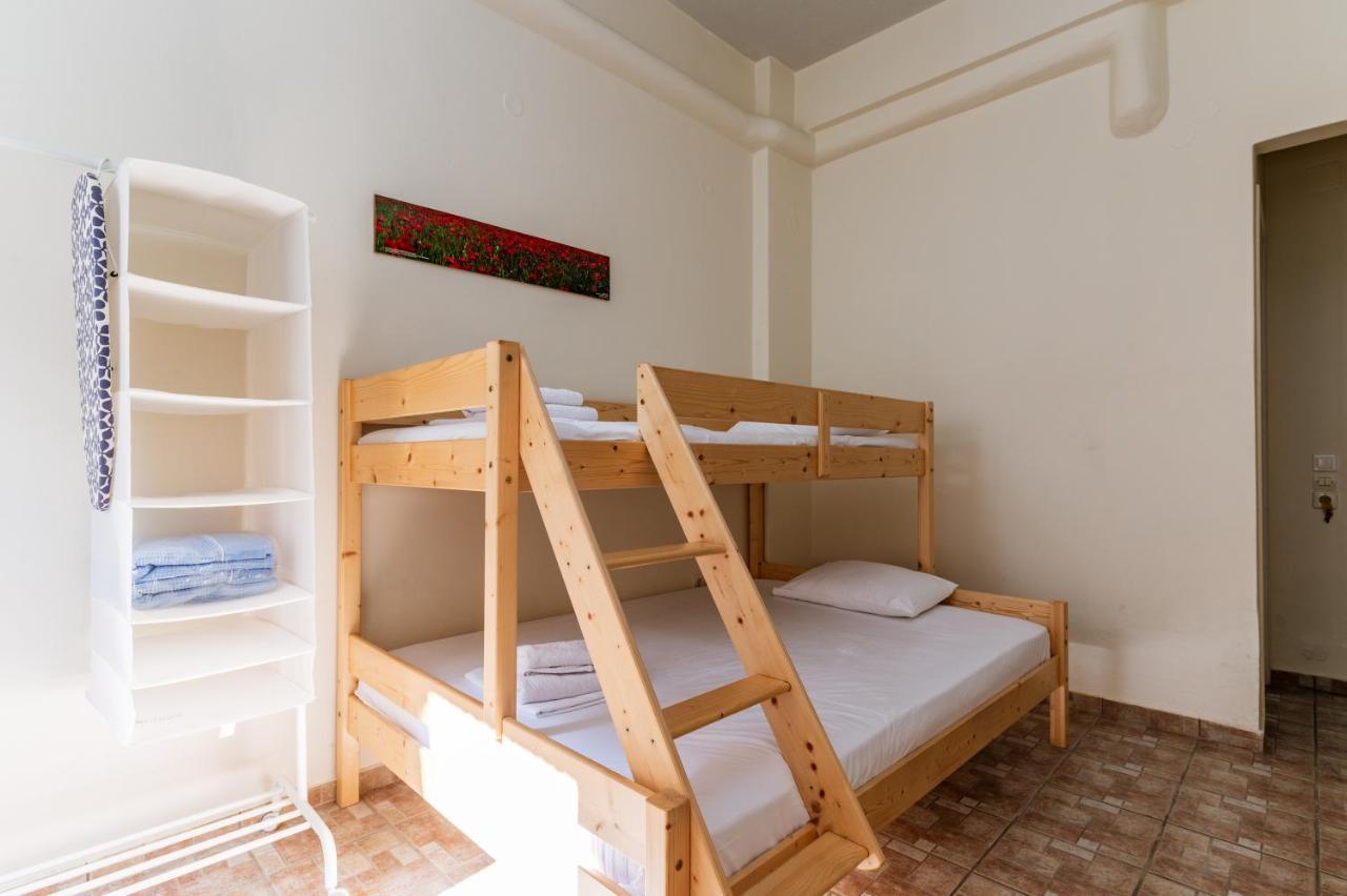 En Tino Basement 5 Hotel Tinos Luaran gambar